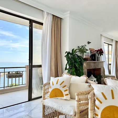 公寓 El Faro, Center Beachfront - Eaw Homes 马尔韦利亚