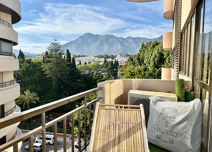 El Faro, Center Beachfront - Eaw Homes Marbella