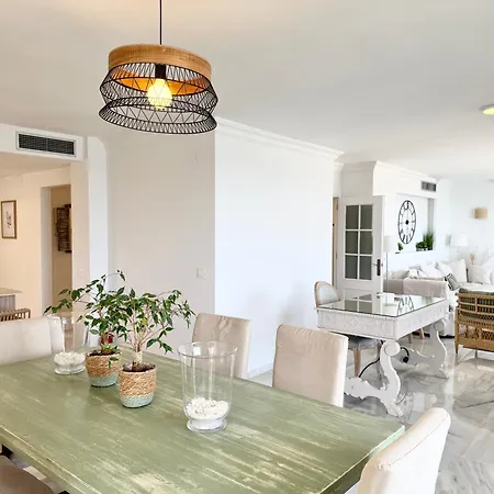 El Faro, Center Beachfront - Eaw Homes