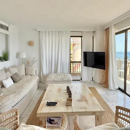 Apartment El Faro, Center Beachfront - Eaw Homes